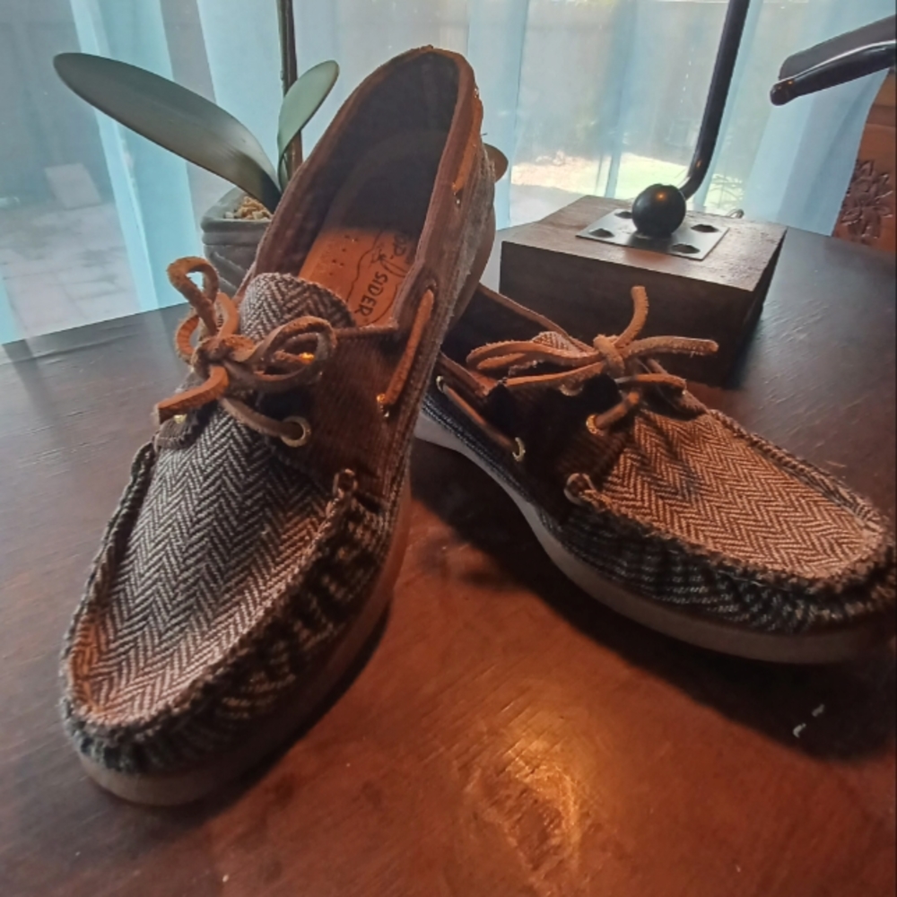 Sperry Top-Sider boating shoes